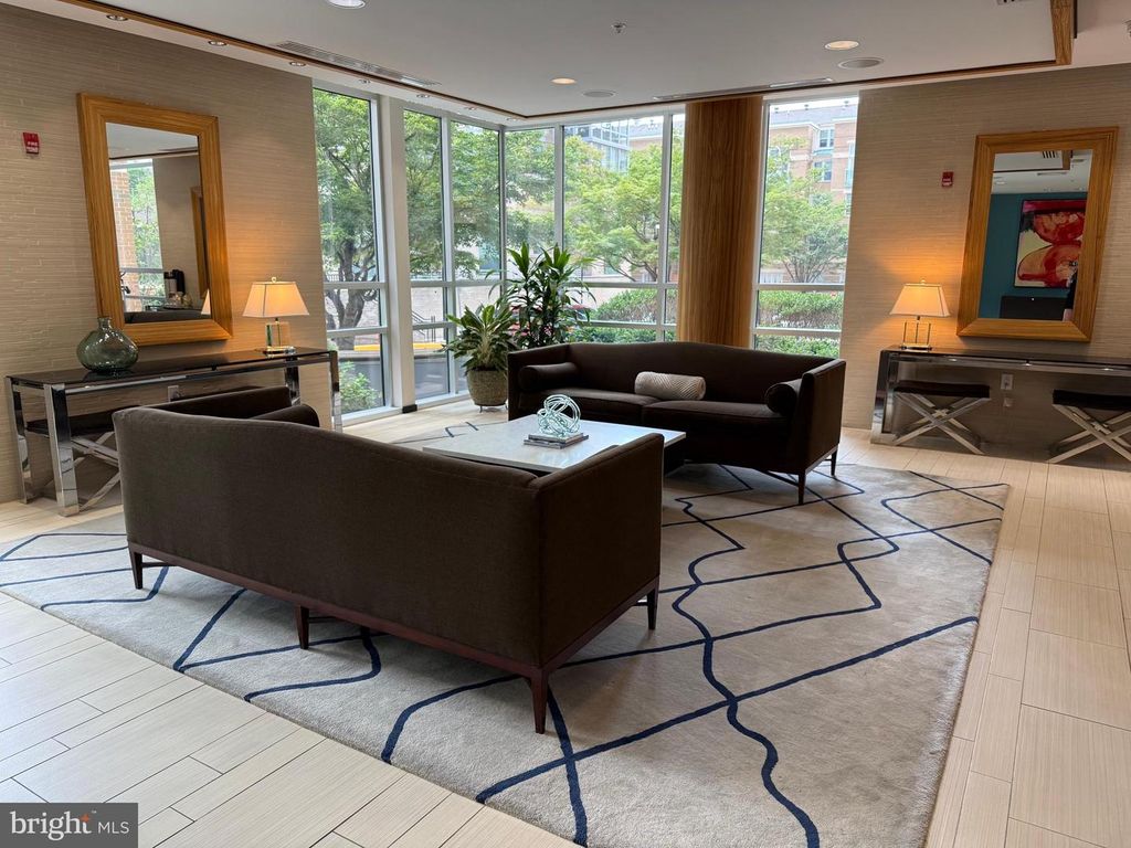 12025 NEW DOMINION PKWY #305, Reston, VA 20190