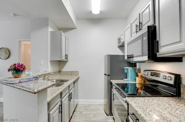 5138 South Jones Boulevard 108, Las Vegas, NV 89118