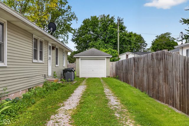 413 S Main Street, Lapel, IN 46015