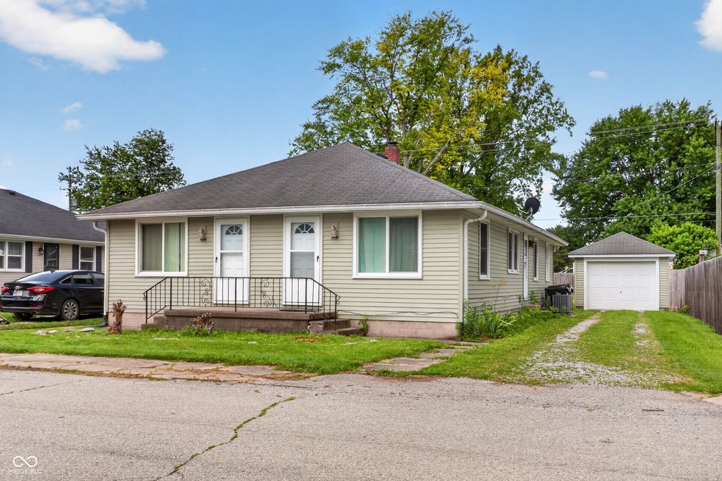 413 S Main Street, Lapel, IN 46015