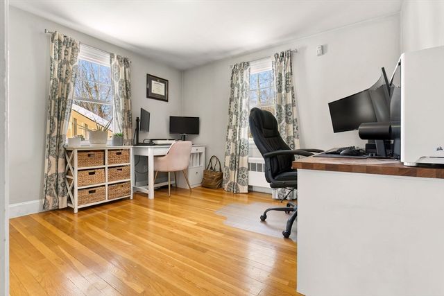 10 Clark St, Danvers, MA 01923