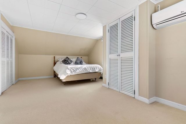 10 Clark St, Danvers, MA 01923