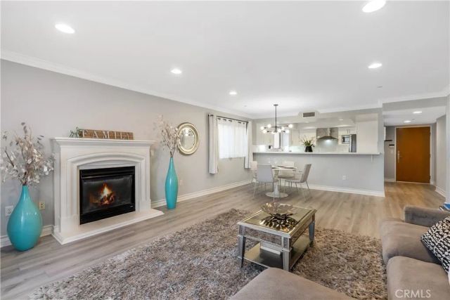 1417 S. Westgate 203, Los Angeles, CA 90025