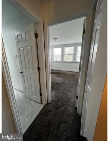 248 E QUEEN LN, Philadelphia, PA 19144