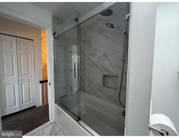 248 E QUEEN LN, Philadelphia, PA 19144