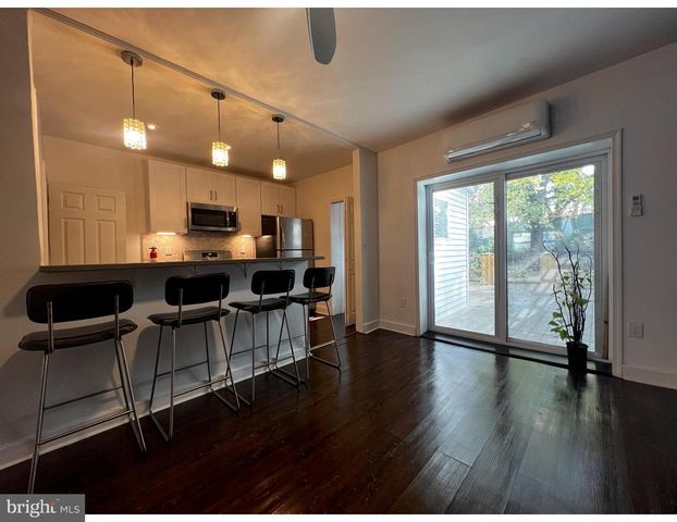 248 E QUEEN LN, Philadelphia, PA 19144
