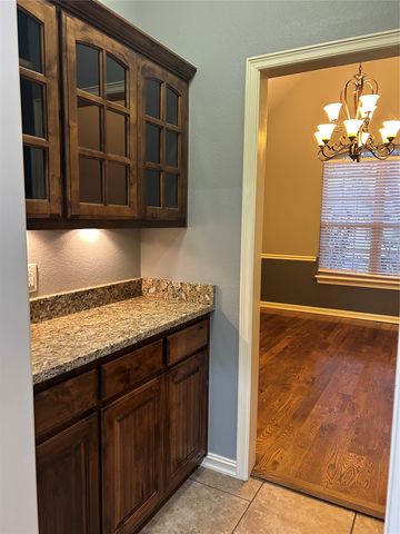 9402 N 95th East East Place, Owasso, OK 74055
