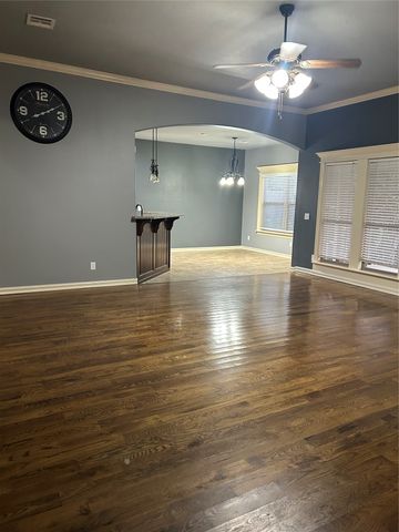 9402 N 95th East East Place, Owasso, OK 74055