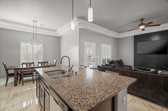 766 OVINGTON Road, El Paso, TX 79928