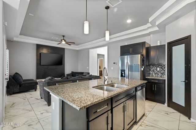 766 OVINGTON Road, El Paso, TX 79928