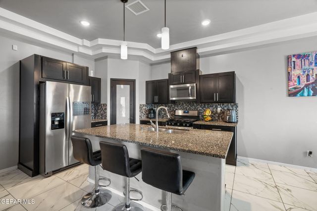 766 OVINGTON Road, El Paso, TX 79928