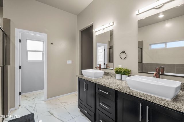 766 OVINGTON Road, El Paso, TX 79928