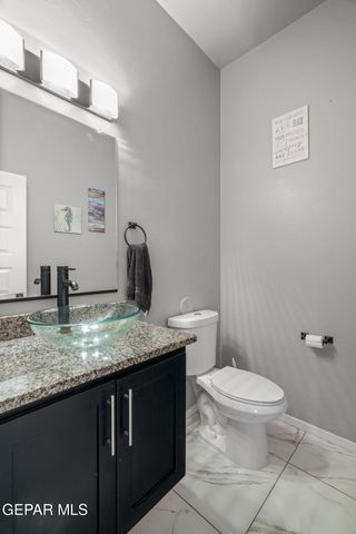 766 OVINGTON Road, El Paso, TX 79928