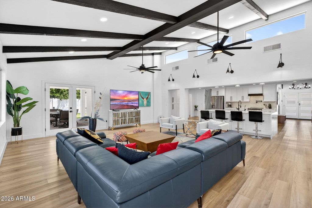 7222 W JOHN CABOT Road, Glendale, AZ 85308 — photo 4