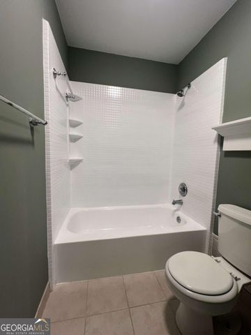 125 Granville Court, Atlanta, GA 30328