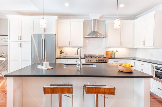 155 Wingo Way 426, Mount Pleasant, SC 29464