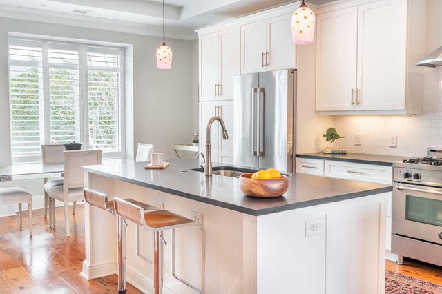 155 Wingo Way 426, Mount Pleasant, SC 29464