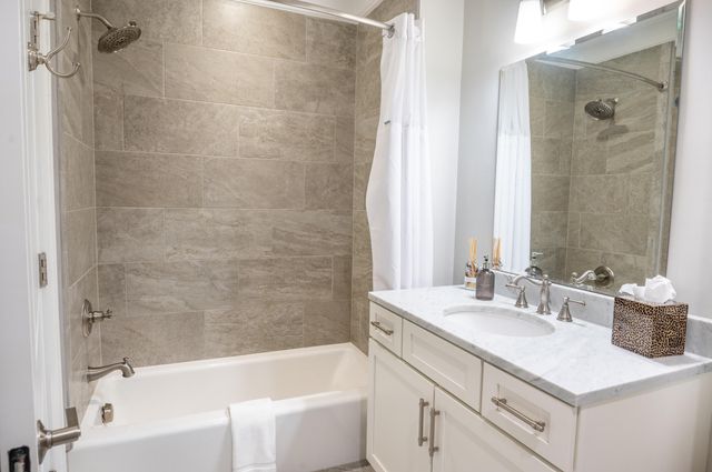 155 Wingo Way 426, Mount Pleasant, SC 29464