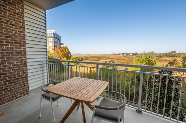 155 Wingo Way 426, Mount Pleasant, SC 29464