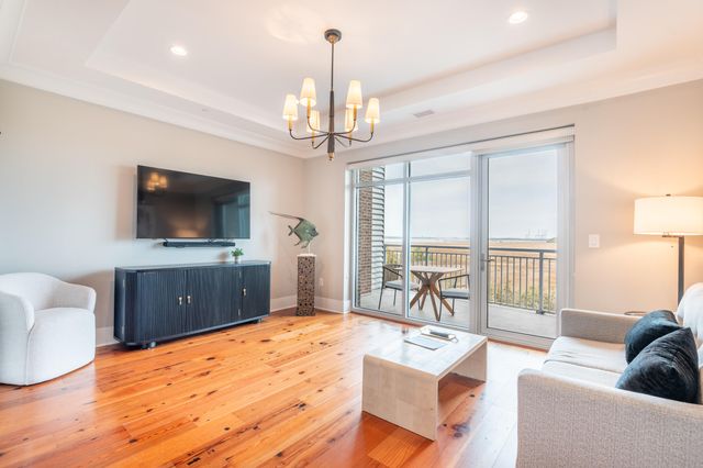 155 Wingo Way 426, Mount Pleasant, SC 29464