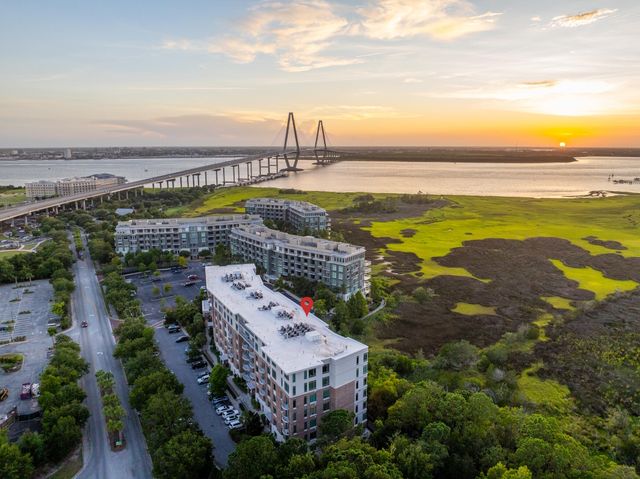 155 Wingo Way 426, Mount Pleasant, SC 29464