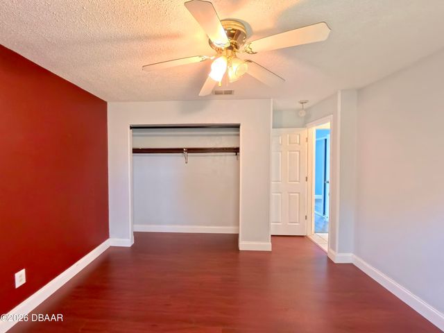 596 15th Street, Holly Hill, FL 32117