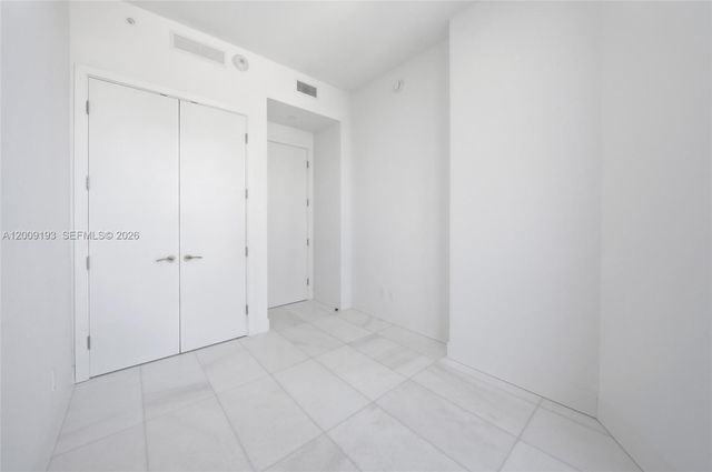 175 SE 25th Rd 1403, Miami, FL 33129