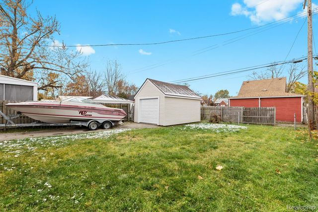 18935 Mansfield Street, Detroit, MI 48235
