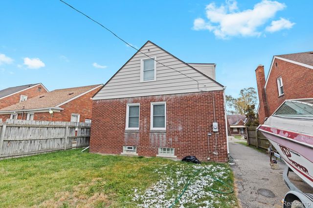 18935 Mansfield Street, Detroit, MI 48235