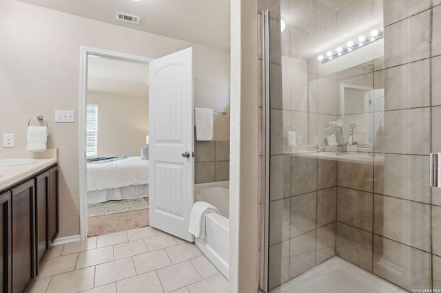 8826 Palmetto Falls, San Antonio, TX 78254