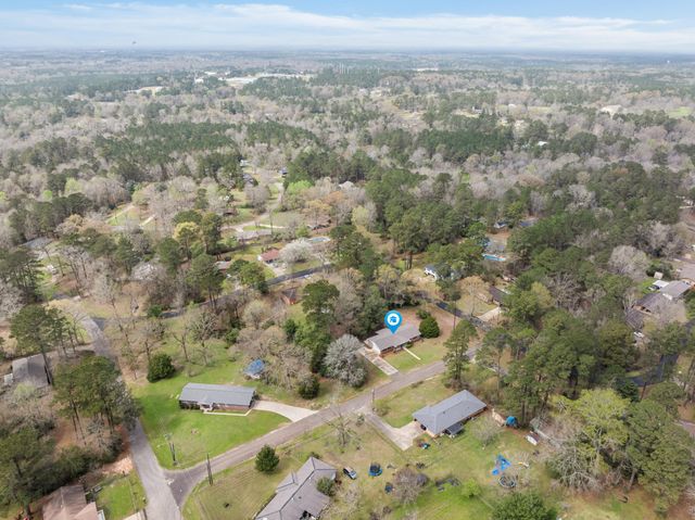 103 Ridgemont Ln., Petal, MS 39465