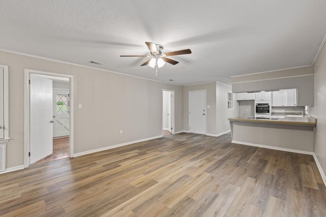 103 Ridgemont Ln., Petal, MS 39465