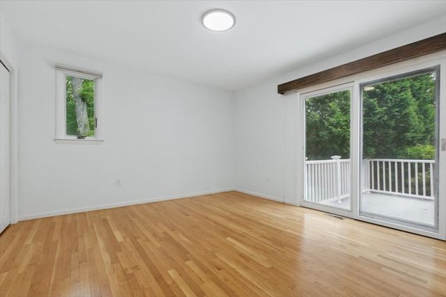 183 Kings Grant Rd, Weston, MA 02493