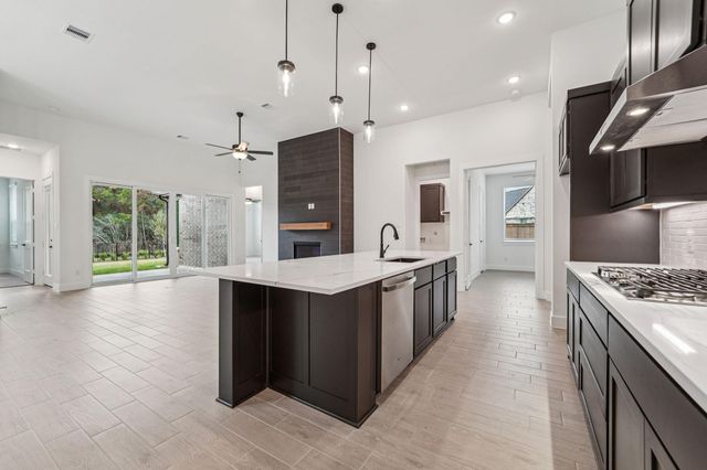 26304 W Outrider Banks, Montgomery, TX 77316