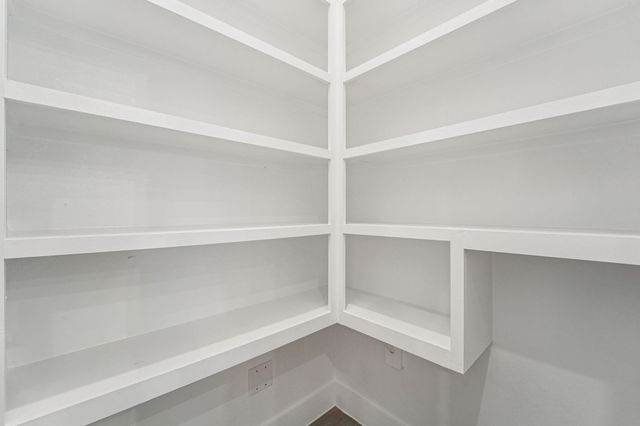 26304 W Outrider Banks, Montgomery, TX 77316