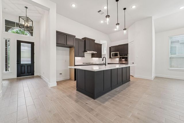 26304 W Outrider Banks, Montgomery, TX 77316