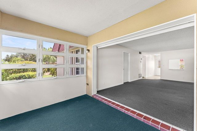 713 Nantucket Circle B, Lake Worth, FL 33467