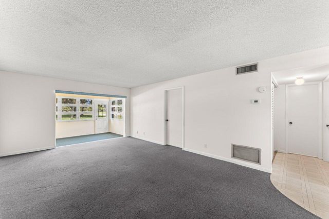 713 Nantucket Circle B, Lake Worth, FL 33467