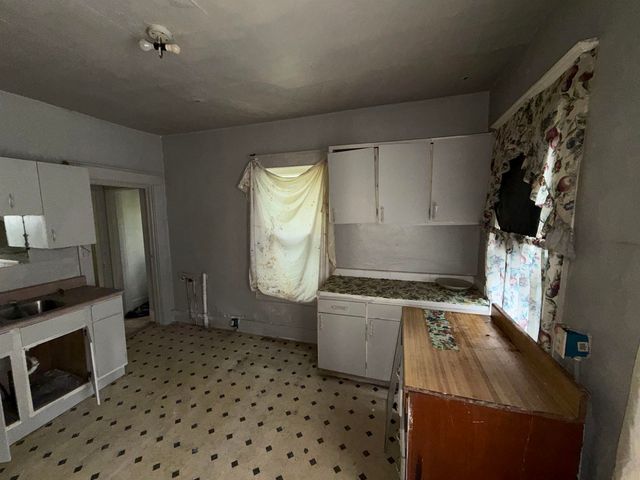 810 SEVENTH ST, Memphis, TN 38107