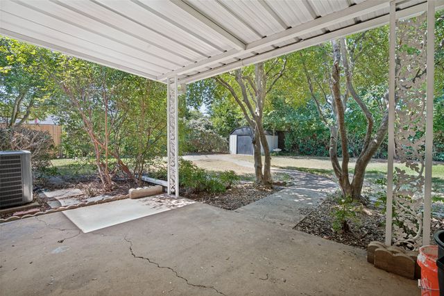 1410 Carswell Terrace, Arlington, TX 76010