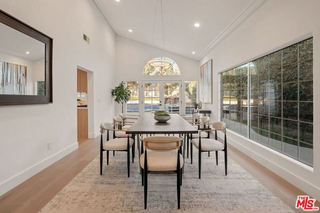 17011 Gledhill Street, Northridge, CA 91325