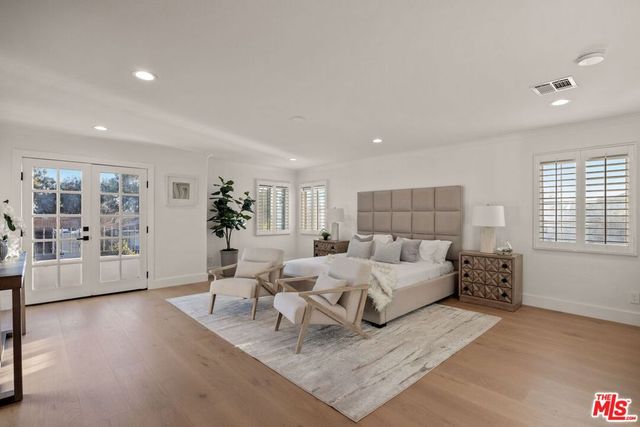 17011 Gledhill Street, Northridge, CA 91325