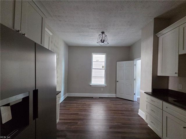 629 27th ST, Newport News, VA 23607
