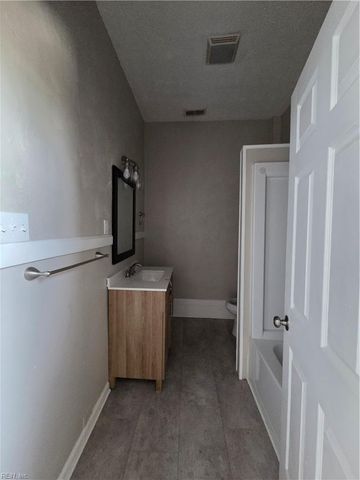 629 27th ST, Newport News, VA 23607