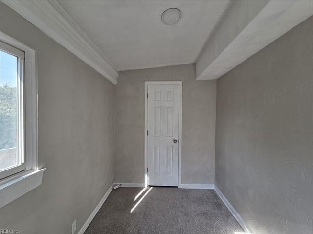629 27th ST, Newport News, VA 23607
