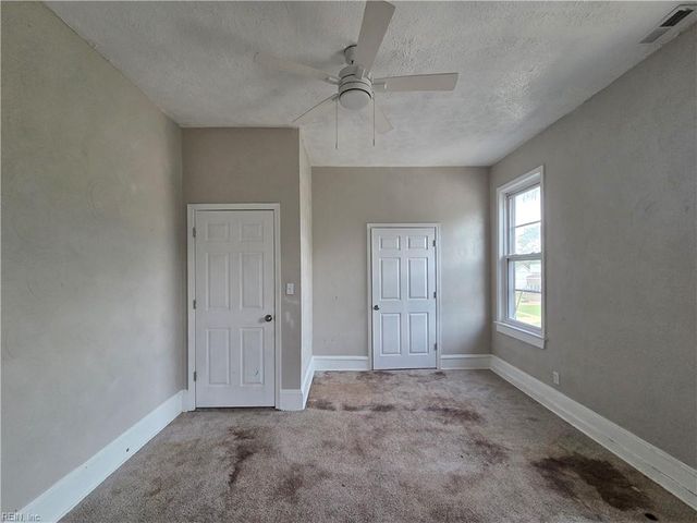 629 27th ST, Newport News, VA 23607