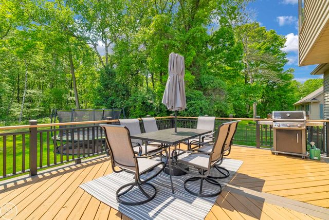 3007 Shorewood Boulevard, Fort Gratiot, MI 48059