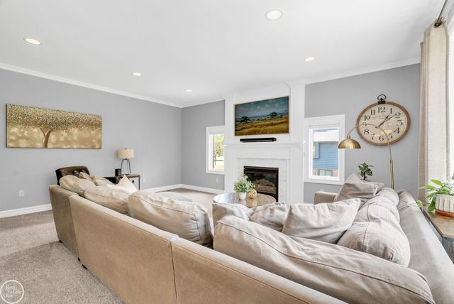 3007 Shorewood Boulevard, Fort Gratiot, MI 48059