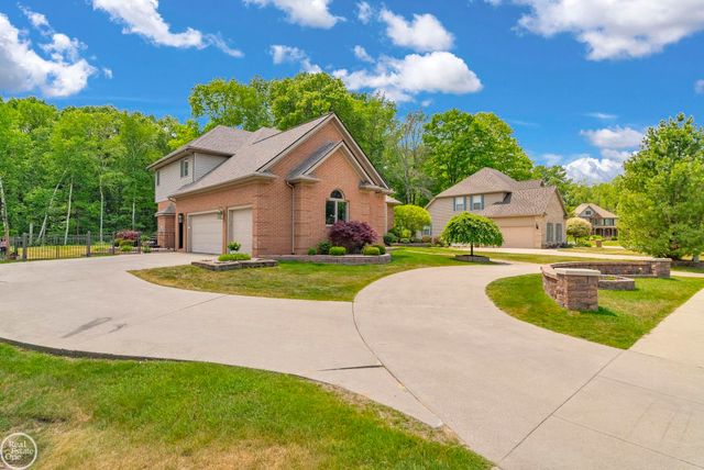3007 Shorewood Boulevard, Fort Gratiot, MI 48059