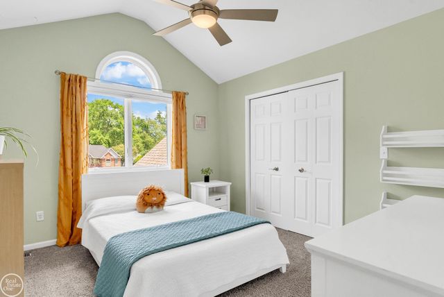 3007 Shorewood Boulevard, Fort Gratiot, MI 48059